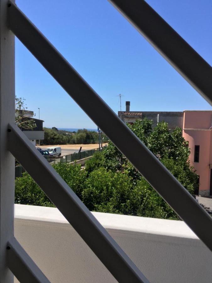 Villino Due Palme Villa Palumbo ภายนอก รูปภาพ