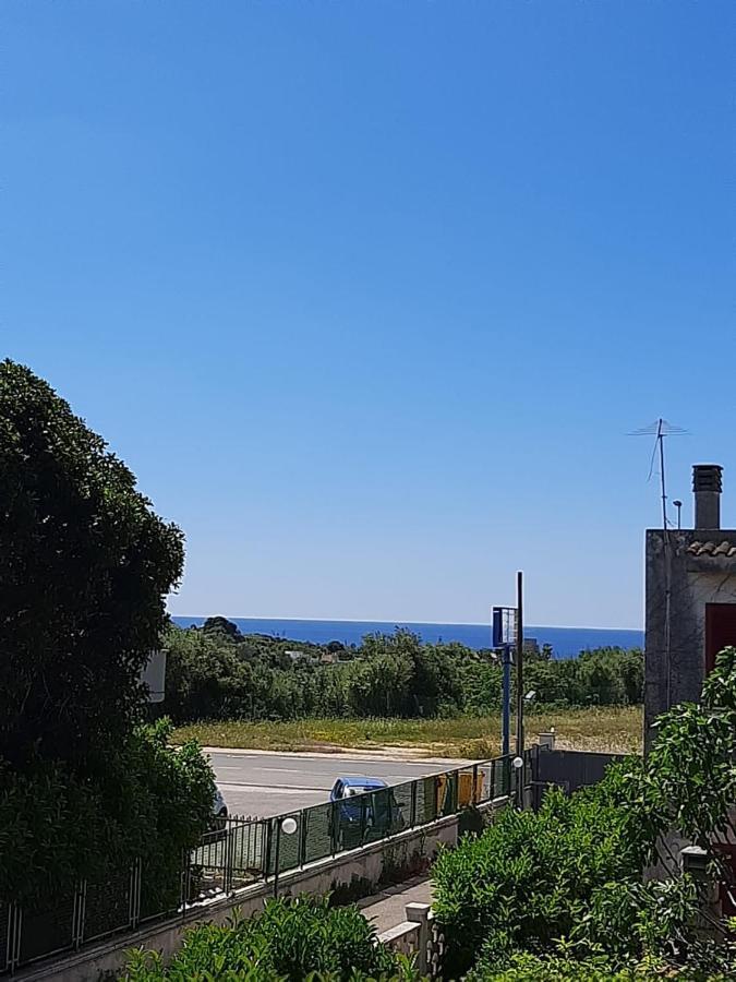 Villino Due Palme Villa Palumbo ภายนอก รูปภาพ