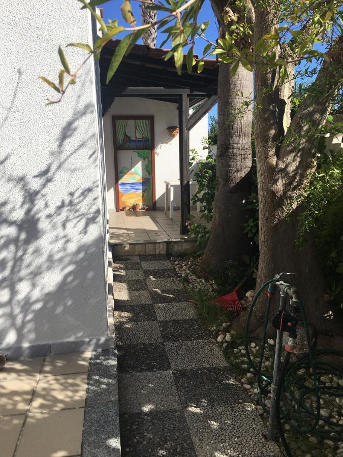 Villino Due Palme Villa Palumbo ภายนอก รูปภาพ